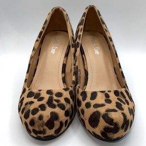 Chic leopard suede heels